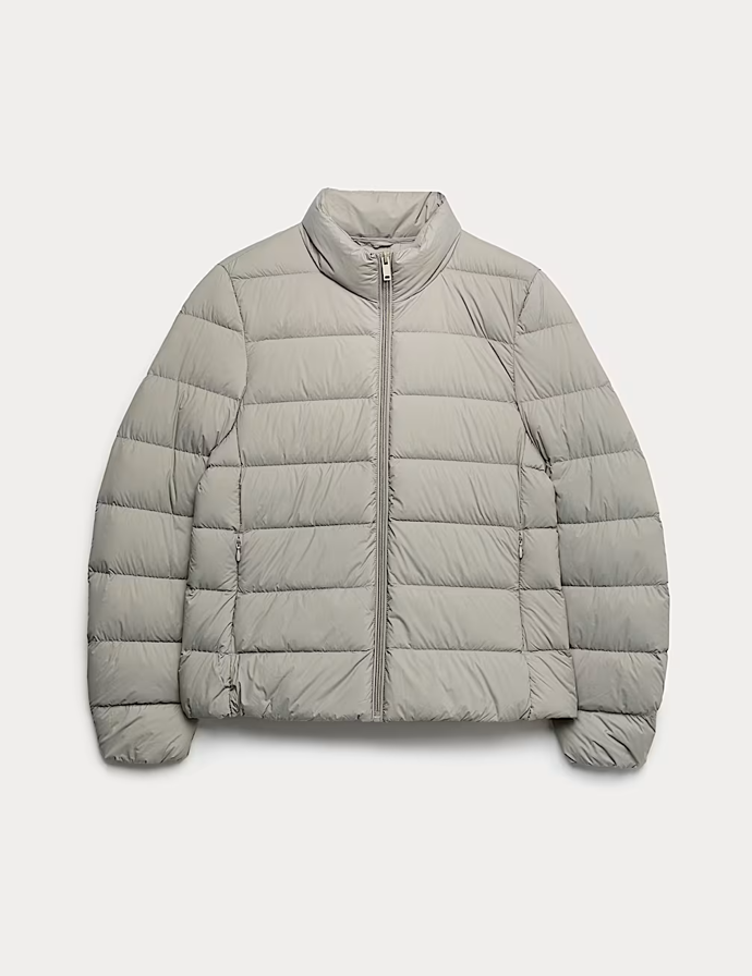 Péřová prošívaná bunda s ochrannou technologií, Marks&Spencer, 2499 Kč