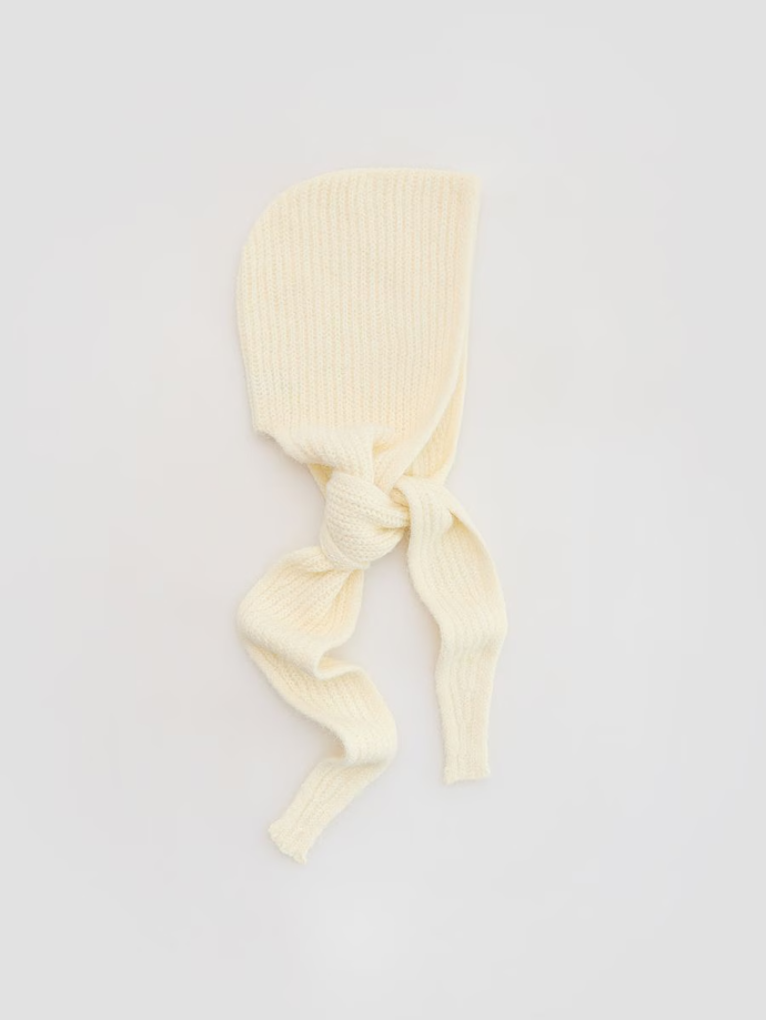 Pletená kapuce s šálou, Reserved, 599 Kč