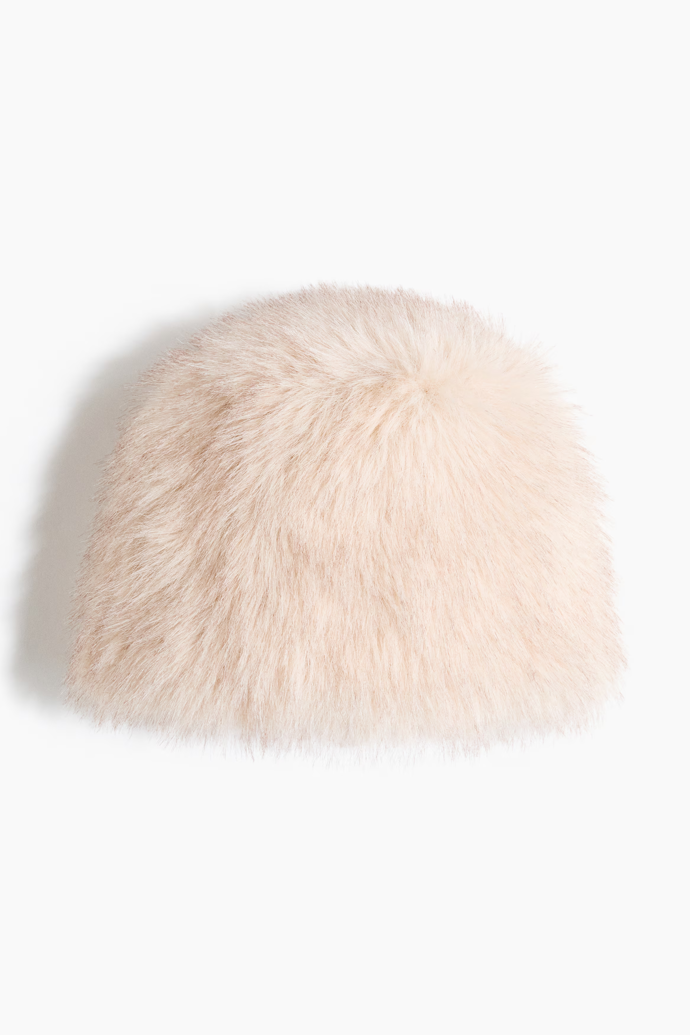 Huňatý klobouček, H&M, 479 Kč