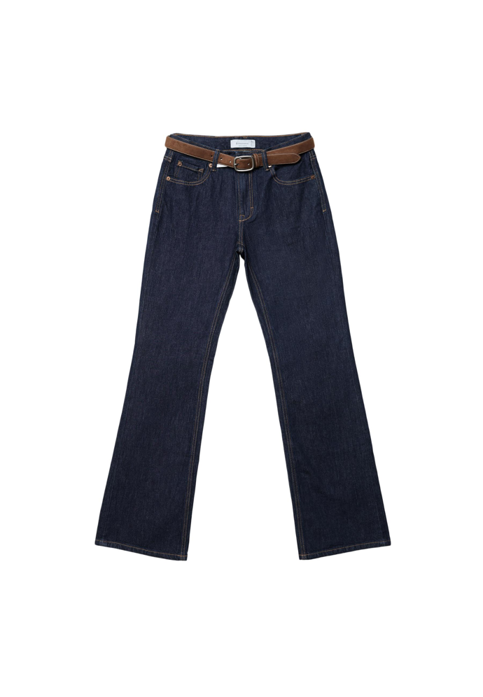 Džíny bootcut s páskem, Stradivarius,  849 Kč