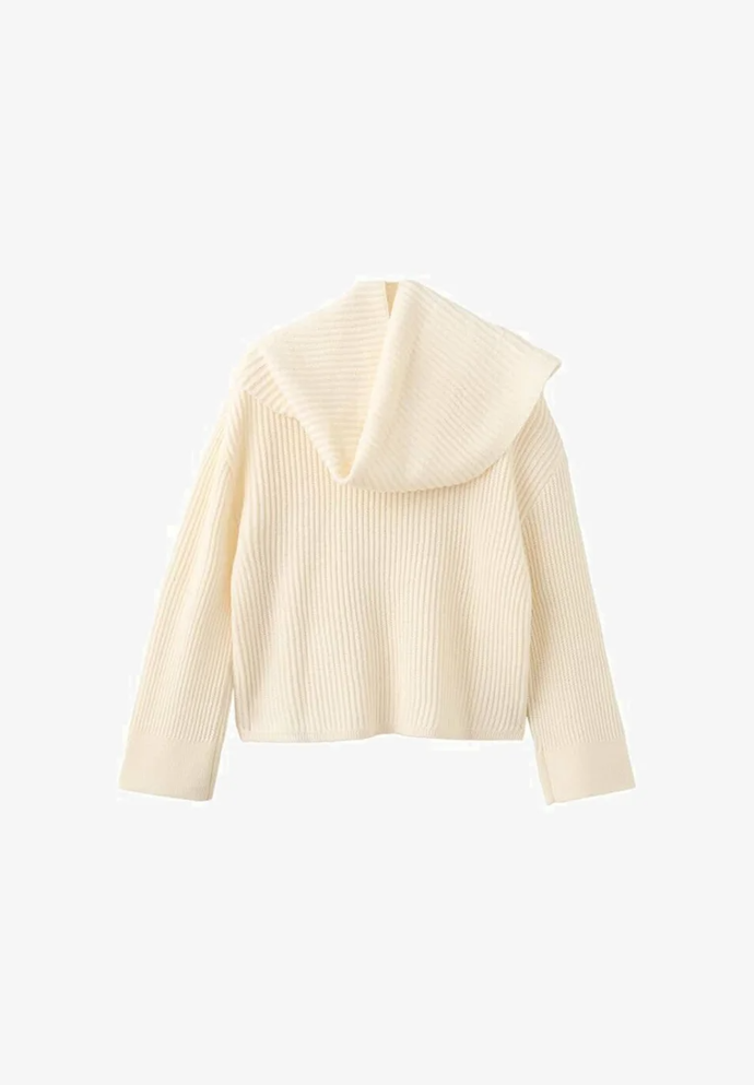 Svetr s šálou, Mango, 1299 Kč