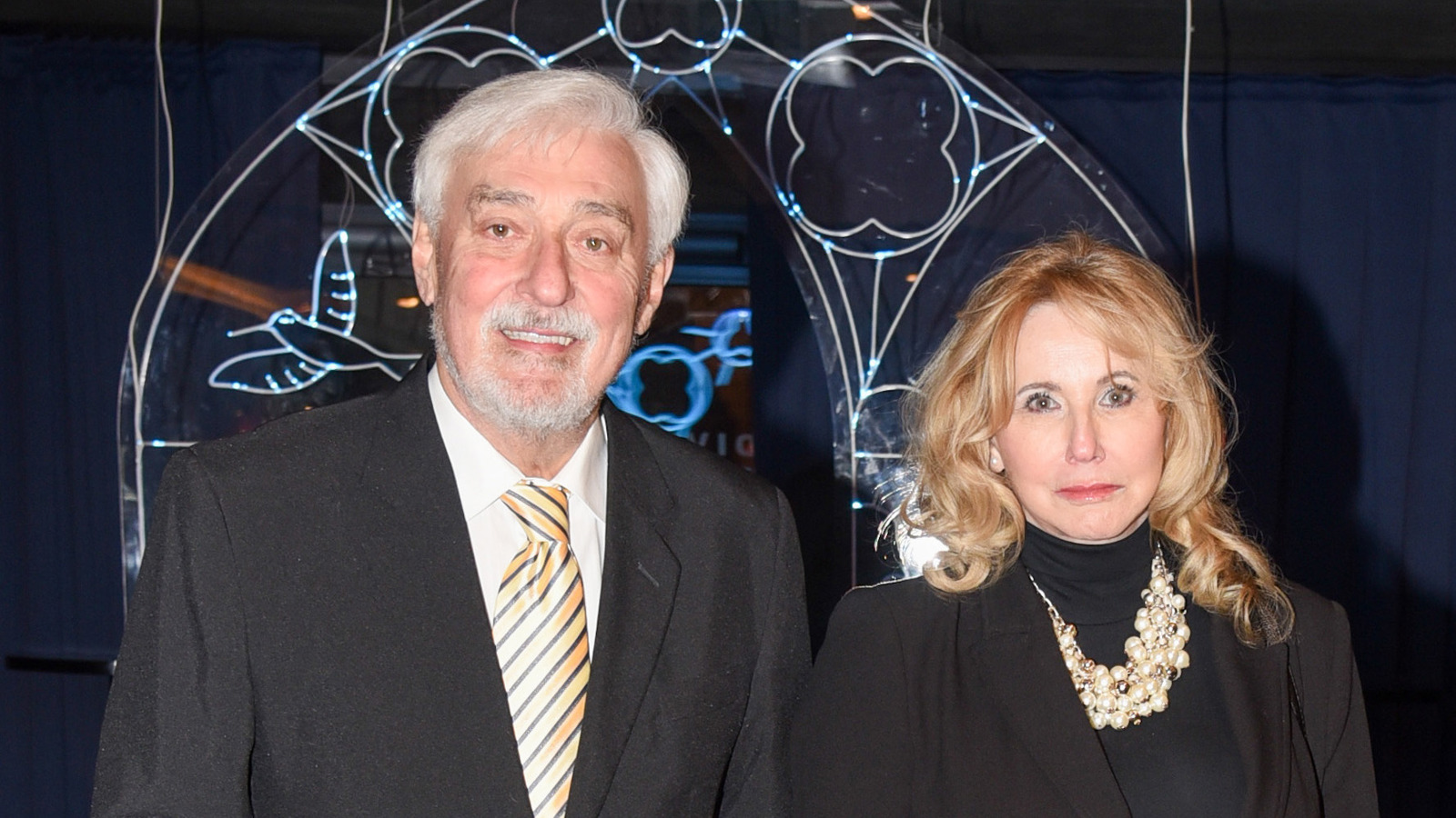 Jan Rosák si skoro 50 let hýčká svoji manželku Jiřinku: Dodnes se ...