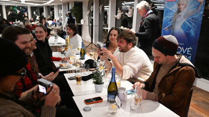 FOTO: Manželé Tomešovi se dobře bavili.