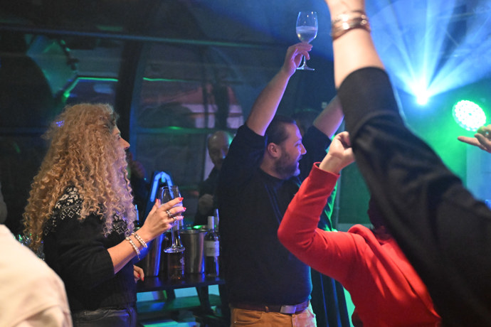 Felix Slováček mladší se odvázal.