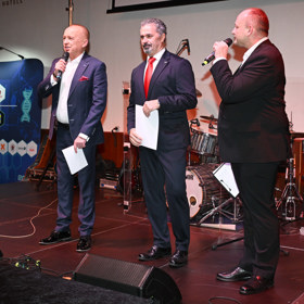 Martin Dejdar na plese. 