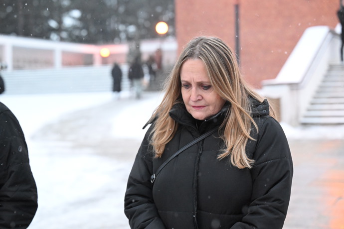 Regina Řandová neskrývala smutek.