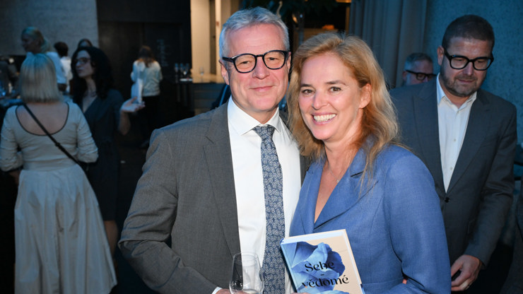 Světlana Witowská se dobře bavila. Nechyběl ani její partner. 