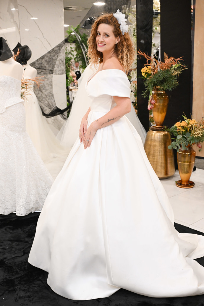 Díky široké sukni vypadala Kateřina jako princezna. 