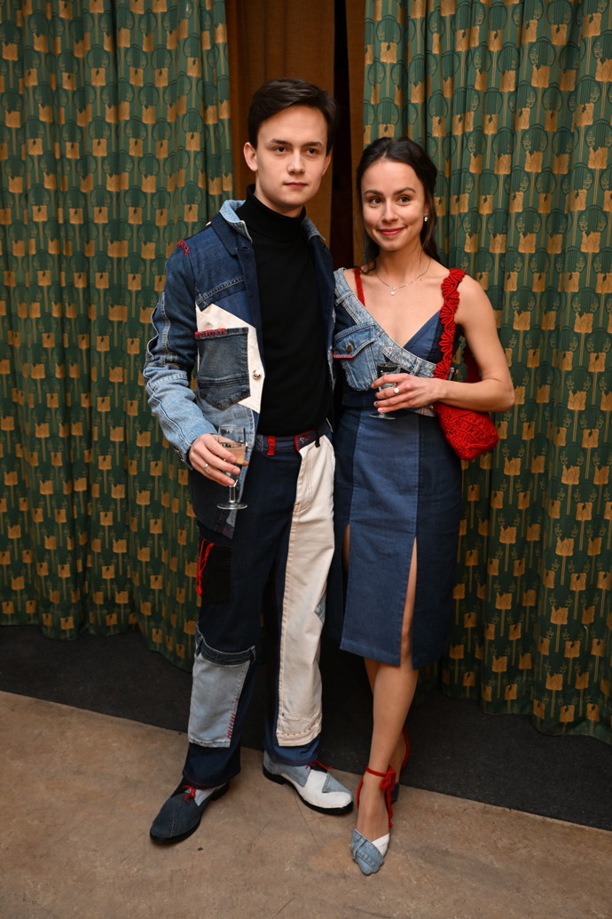 Maxmilián Kocek nemohl na premiéře série Metoda Markovič: Straka chybět.