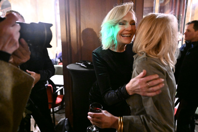 Veronika Žilková přivítala Helenu Vondráčkovou.