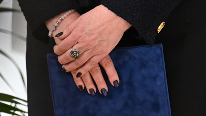 FOTO: Detail na ruce Evy Pavlové s prstenem.