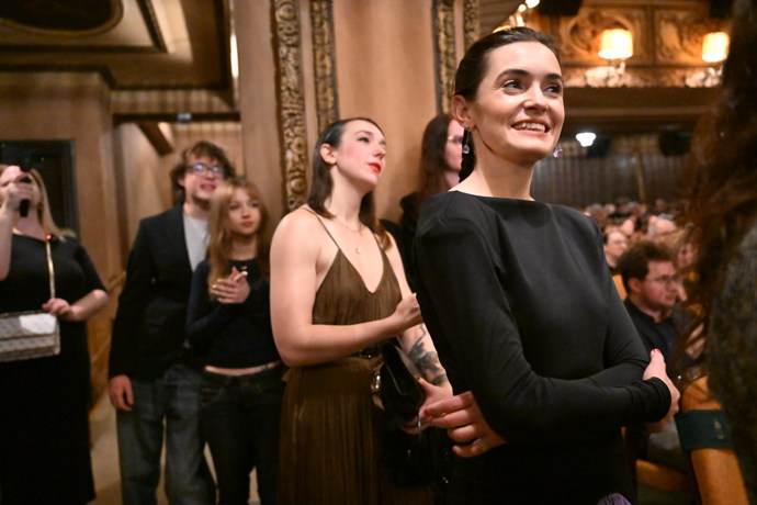 Sarah Haváčová na premiéře Metoda Markovič: Straka.