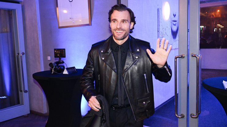 Leoš Mareš dorazil ve velmi dobré náladě.