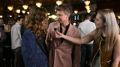 FOTO: Rychlíková a Adamem Mišíkem během rozhovoru.