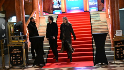 FOTO: Simona Lewandowská na odchodu z premiéry.