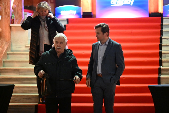 Petr Lněnička s maminkou a tatínkem.