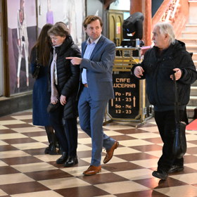 Petr Lněnička doprovodil své rodiče.