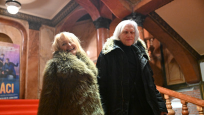 FOTO: Veronika Žilková při odchodu s Ivanem Hubáčem.