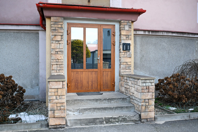 Dům, kde bydlí Jiří Straka.