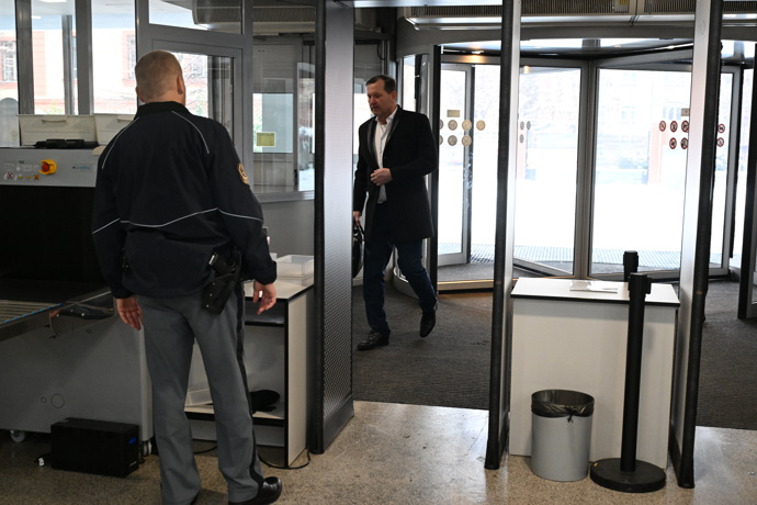 Jaromír Soukup přišel k soudu.