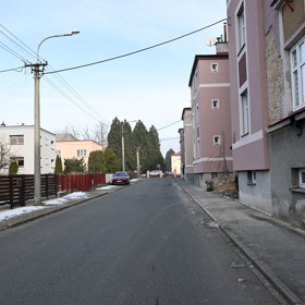 Jiří Straka bydlí v nenápadné čtvrti.