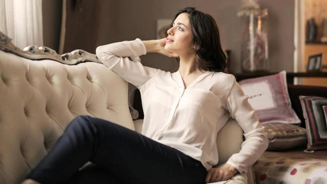 Příběhy o životě: Svatba s boháčem měla být vstupenkou do lepšího světa. Přepočítala jsem se a skončila jako hospodyně