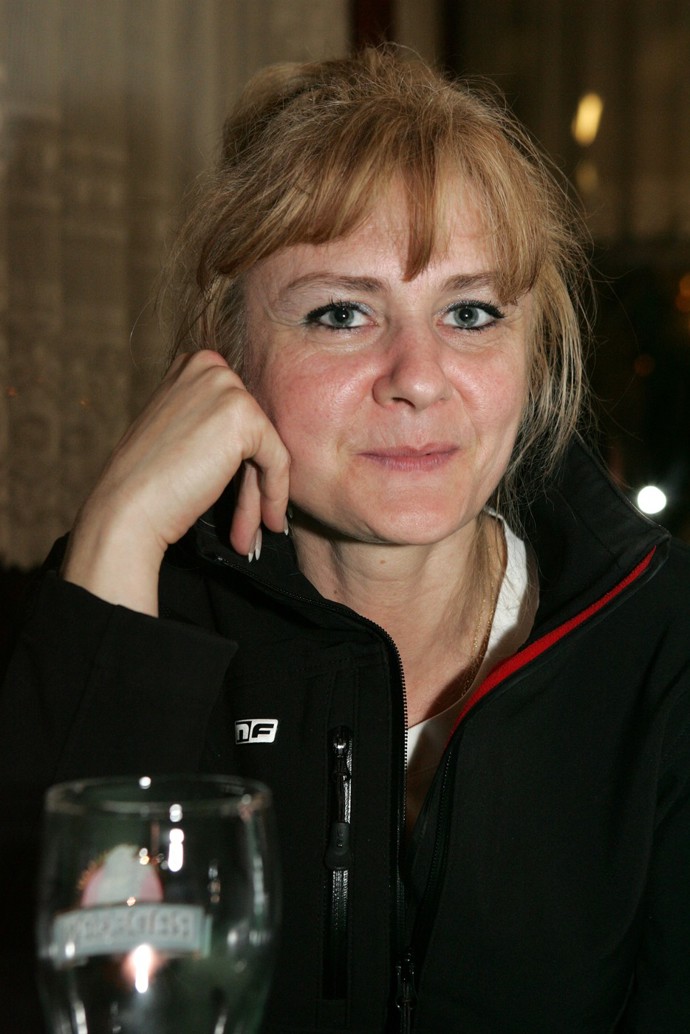 Největší fanynkou Martiny Sáblíkové je její maminka Eva. Ta na dceru mimo jiné prozradila, že zlatý řetízek, který nosí při závodech pro štěstí, jí darovali babička s dědečkem.