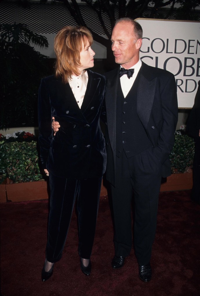 Amy ani nemusela příliš měnit líčení, jen místo matné rtěnky a make-upu zvolil její vizážista produkty s lesklým finišem.