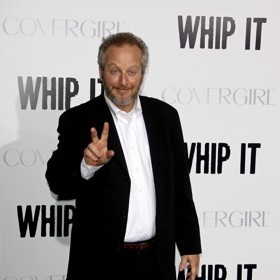 Herec Daniel Stern čelí obvinění ze sjednání si eskortu, za což mu hrozí až půl roku za mřížemi.