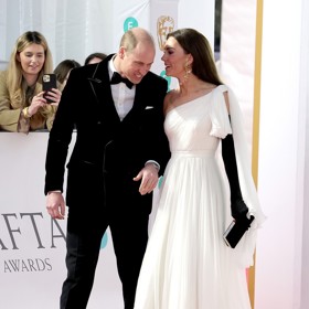 Spontánní okamžik krásně podtrhl láskyplný, ale také lehce soutěživý vztah manželského páru.