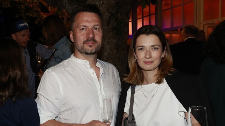 Marika Šoposká s manželem.