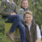 To obnáší vedle vzájemné důvěry a bezpečného domova také častý pobyt v přírodě, který zdravě rozvíjí ducha i vzájemnou spolupráci. Na rozdíl od sezení u telefonu nebo televize.