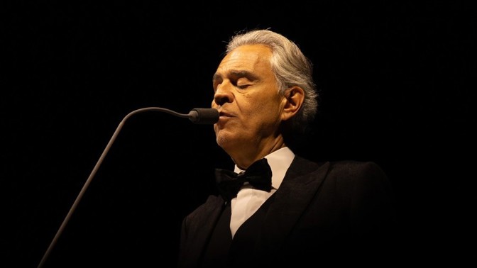 Těžký život pěvce Andrey Bocelliho: Narodil se s glaukomem oka. O zrak ho definitivně připravil fotbalový míč