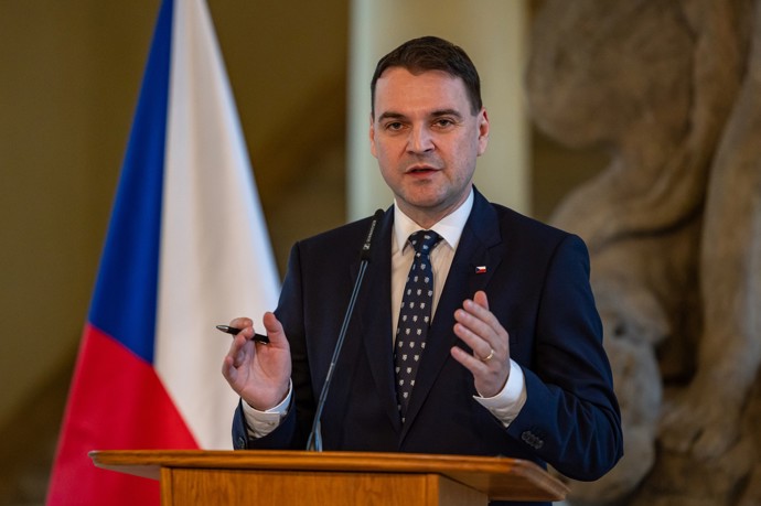 Ministr zahraničí Petr Macinka je na Ukrajině.