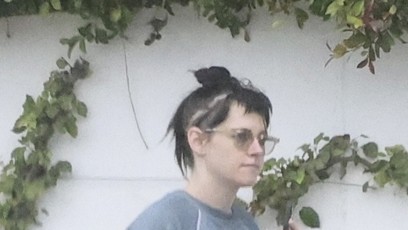 FOTO: Kristen Stewart je zase k nepoznání.