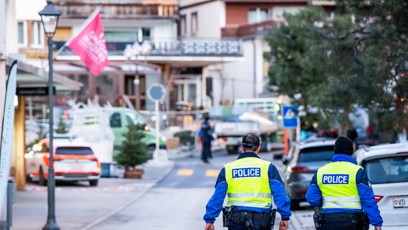 FOTO: Požár ve Švýcarském lyžařském středisku