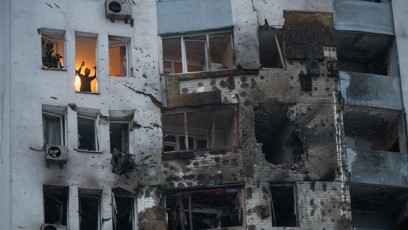 FOTO: Rusko v noci zaútočilo na Kyjev. Při rozsáhlém útoku použilo i novou nadzvukovou střelu Orešnik.