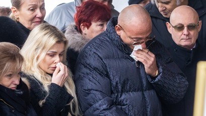 FOTO: Snoubenec Moniky Jákliové Roderik Dobosi nedokázal zadržet slzy.