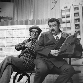 S wehrmachtem se podíval až na východní frontu. Na snímku s Milanem Nedělou.