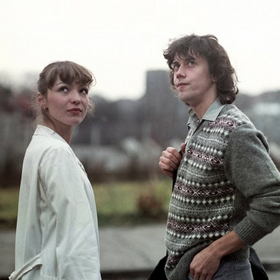 Nerozuměl si ani s nevlastní sestrou Terezou Brodskou (Marek v seriálu Křeček v noční košili s Monikou Effenbergerovou).