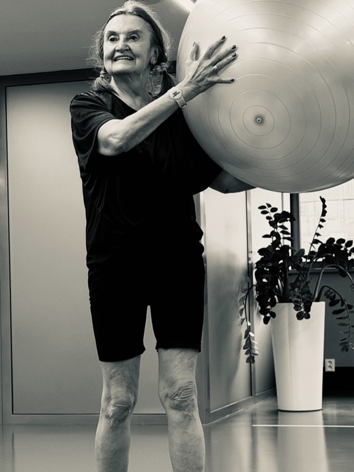 Eva Holubová viditelně zhubla.