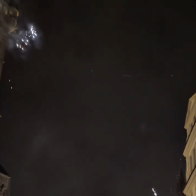 Lidé stříleli i na Staroměstském náměsti.