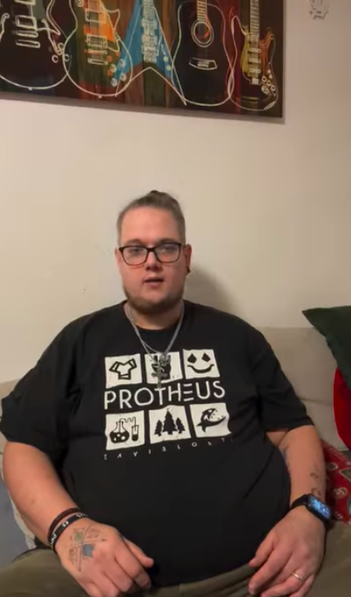 Ve všech bodech se Nely zastal.