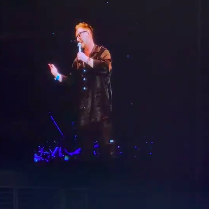 Smuteční koncert odlehčilo vystoupení Štěpána Kozuba.