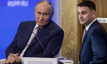 Macinka jde ve stopách Vladimira Putina. Třaskavé skandály mají děsivou podobnost 