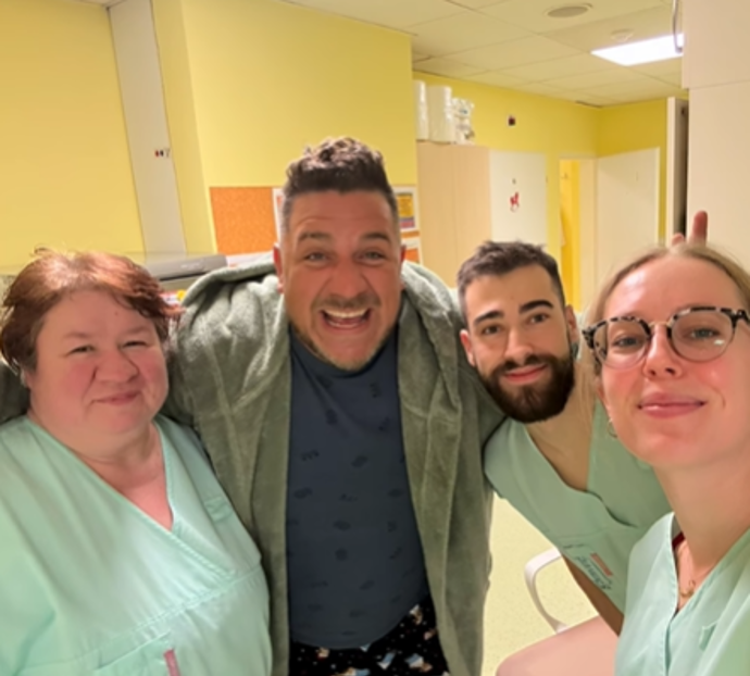 Michal Holán měl jít do Všechnopárty, ale místo toho skončil na Homolce.