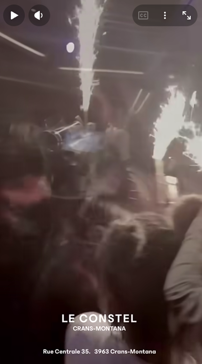 V klubu Le Constellation probíhala nebezpečná zábava.