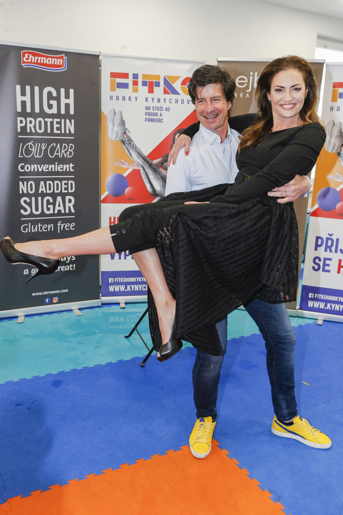 Takhle Hanka s manželem slavila své padesátiny.