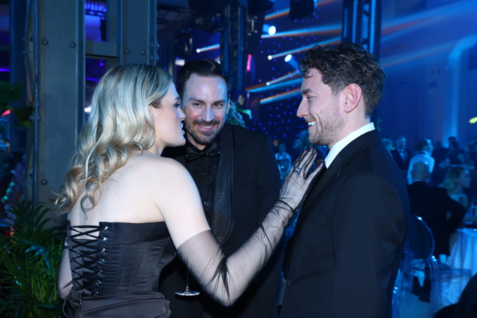 Pavla Vaníčková a Martin Dubovický si vyměňovali doteky. 