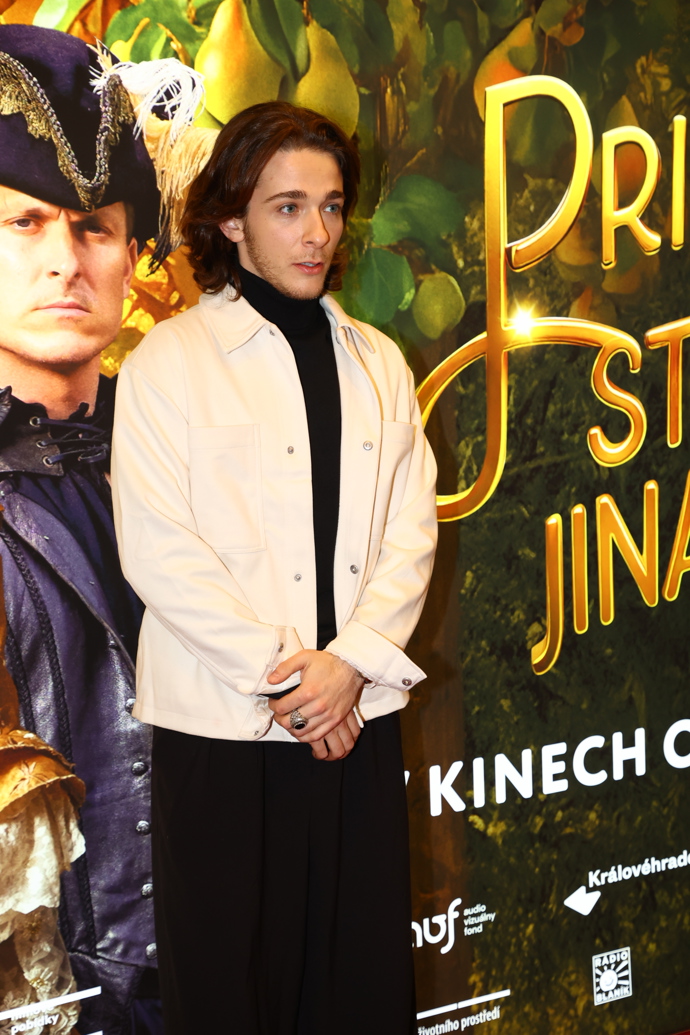 Herec Tomáš Weber.